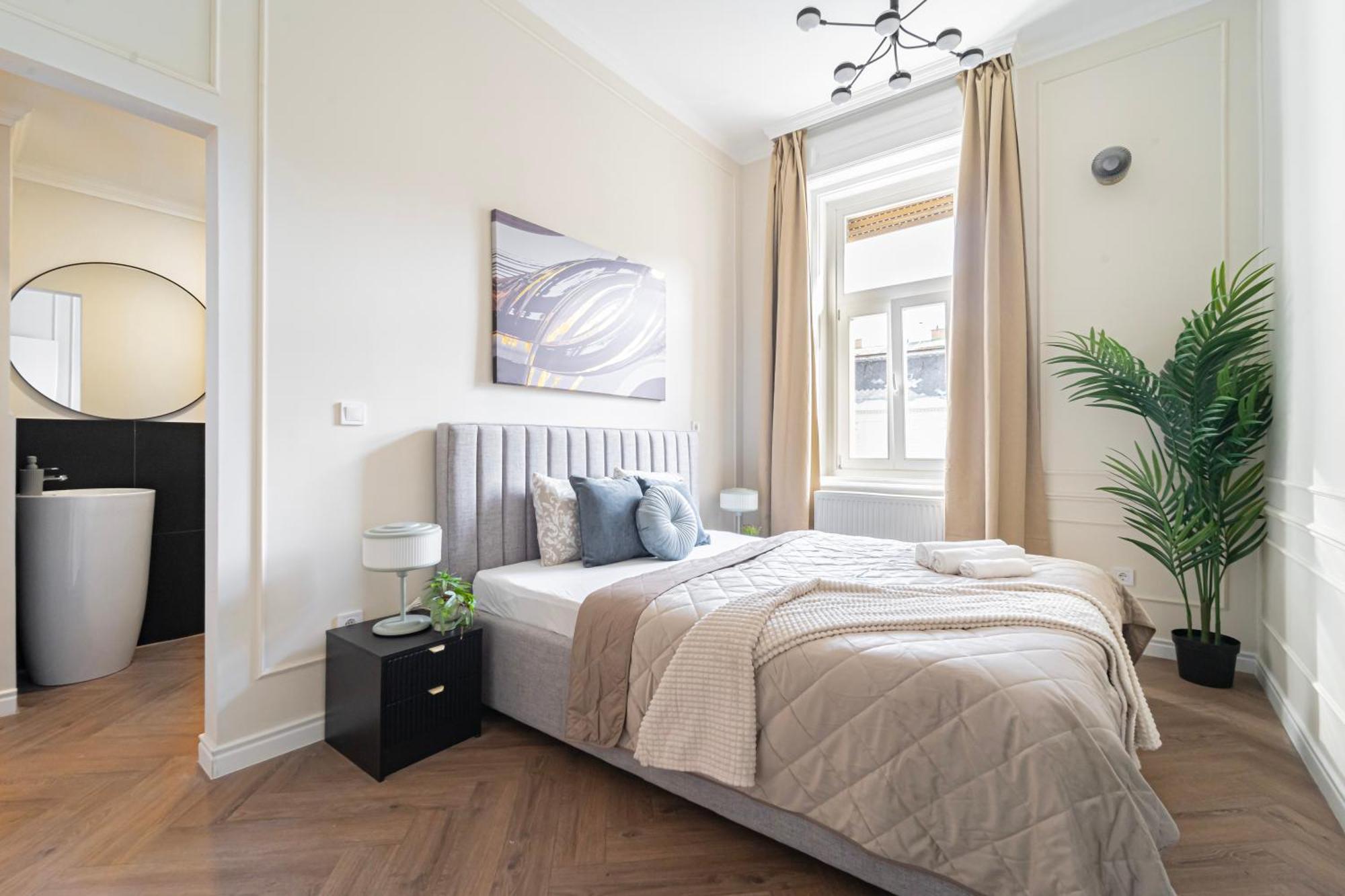 Luxurious Prestige Apartment On The St Stephen Road Budapest Bagian luar foto